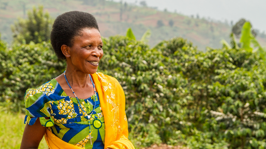 Una mujer llamada Basingwa Maria de Dukunde Kawa, una cooperativa de café Fair Trade Certified