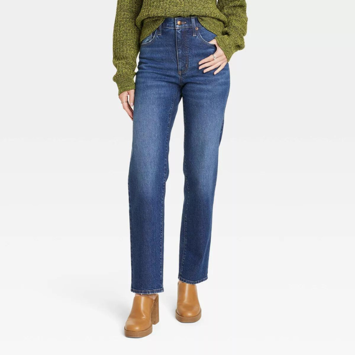 Jeans rectos estilo años 90 de talle alto para mujer Universal Thread™ en tono deslavado oscuro